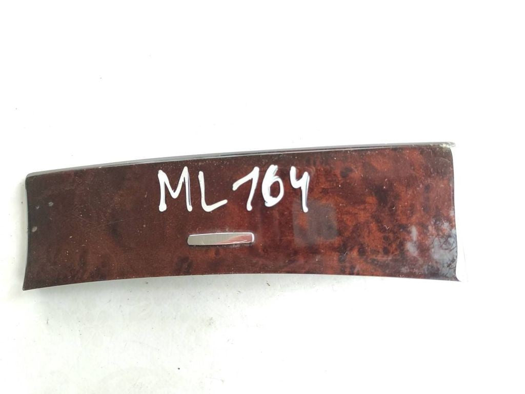 Mercedes-Benz ML W164 2011 ashtray trim A1646801017