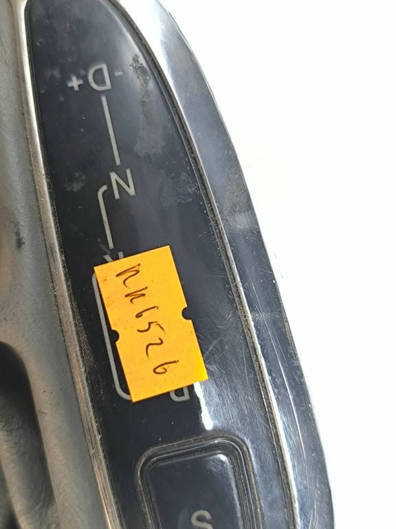 Mercedes-Benz C W203 2001 Gear lever shifter trim leather knob A2032672088