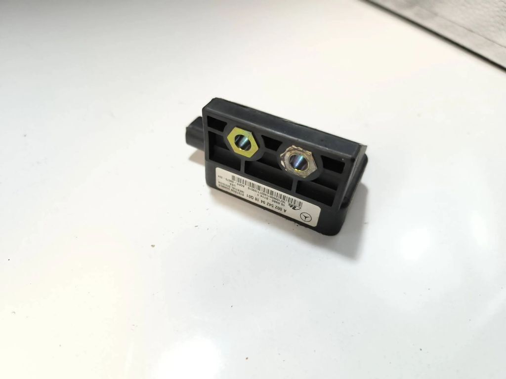 Mercedes-Benz C W203 2001 ESP acceleration yaw rate sensor A0025429418 