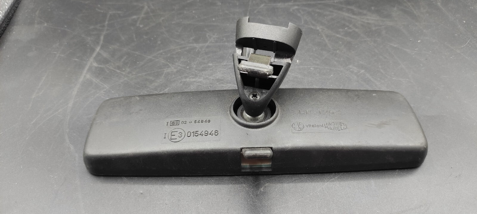 Alfa Romeo 147 1.9JTDm 85kW 8V 2005 Rear Interior View Mirror E30154946