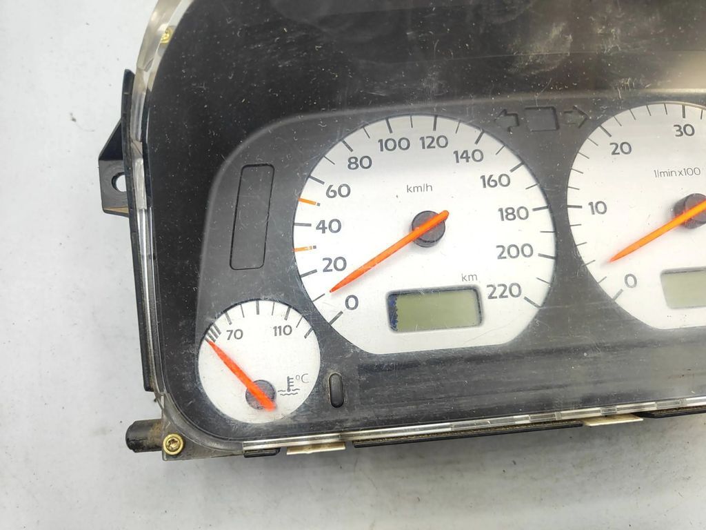 1H0919864R Volkswagen Golf III 1996 LHD Diesel speedometer instrument cluster 