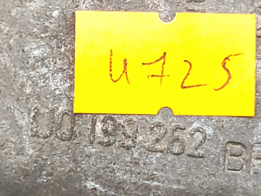 Volkswagen Golf Bora 1.9TDI 2000 Engine Right Mount Support 1J0199262