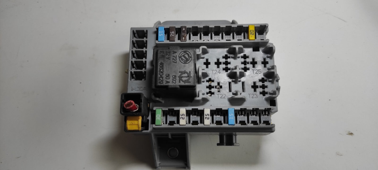 Alfa Romeo 159 1.9JTDm 8V Diesel 2008 Engine Fuse Module Box 60681003