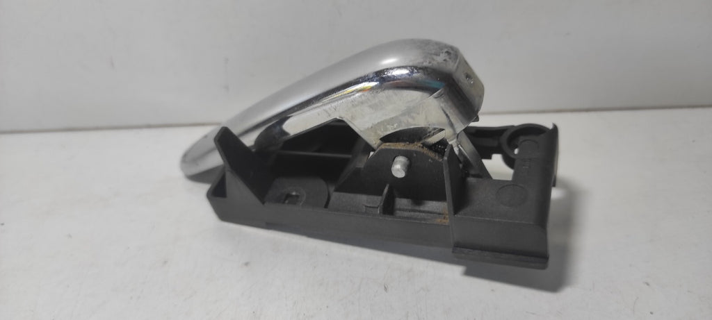 Alfa Romeo 147 1.9JTD 2005 Front Right Door Opening Inner Handle 46736145
