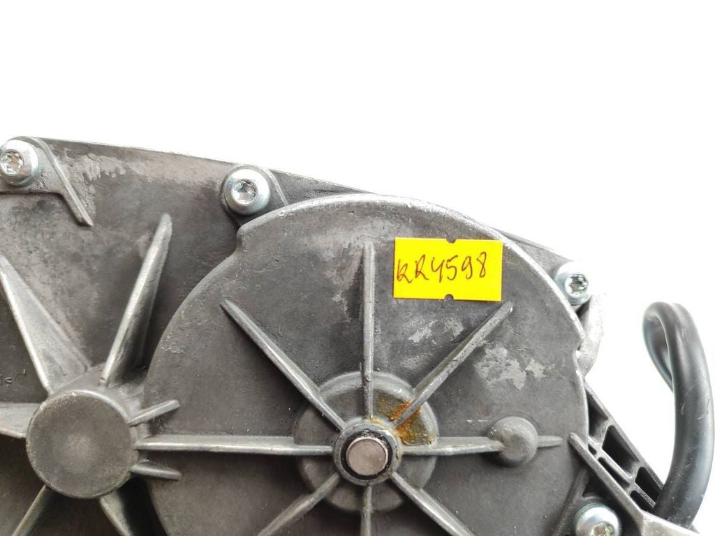 Mercedes-Benz E W212 2015 tailgate trunk boot lift motor A2128203642 