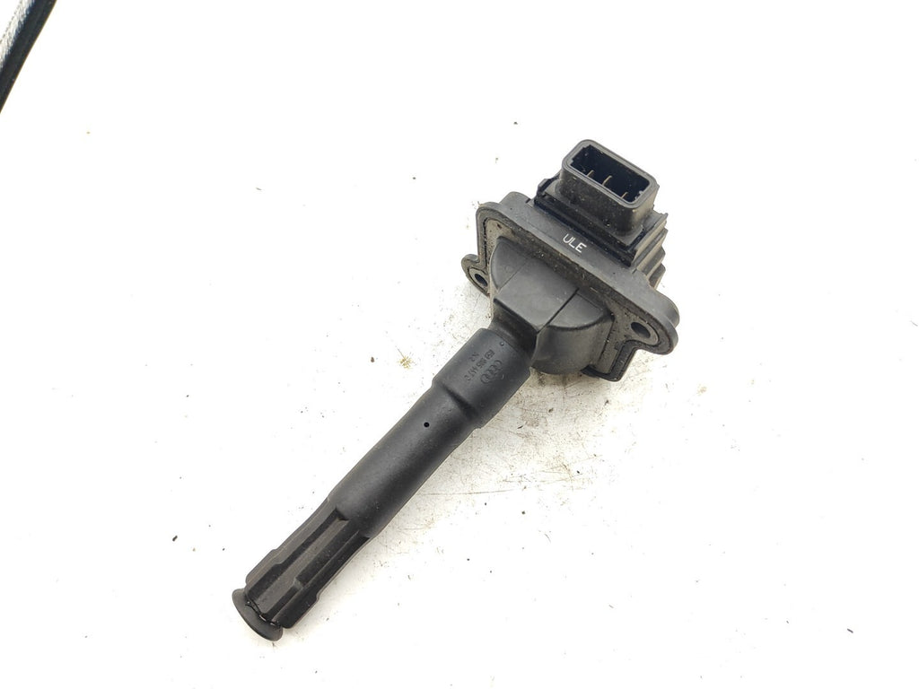 Audi A4 B5 1.8T Petrol Avant 1999 Engine Ignition Coil Module 058905105