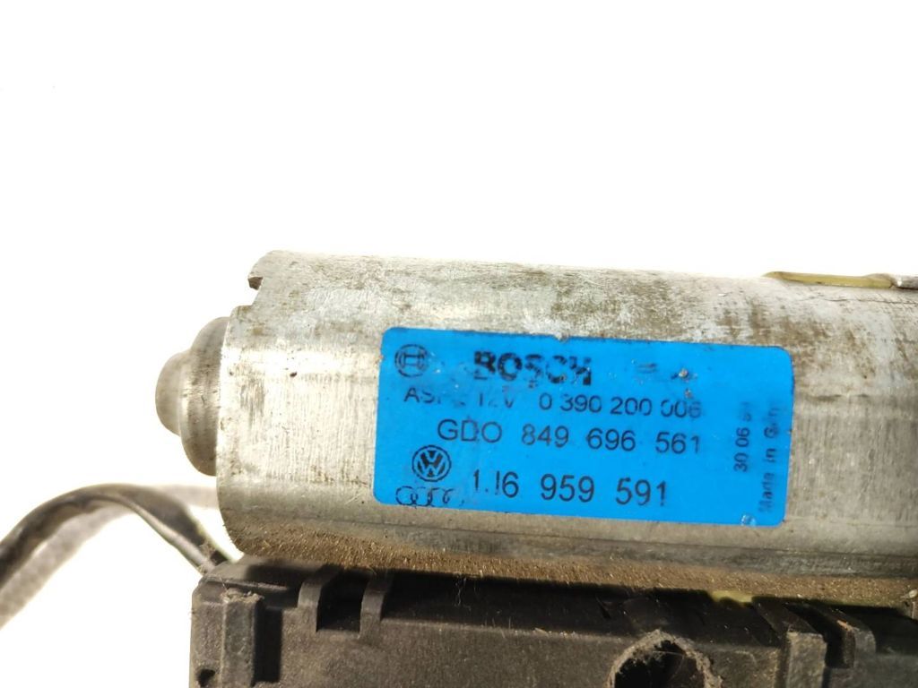 Volkswagen Golf IV MK4 1999 Sunroof electric motor actuator 1J6959591 