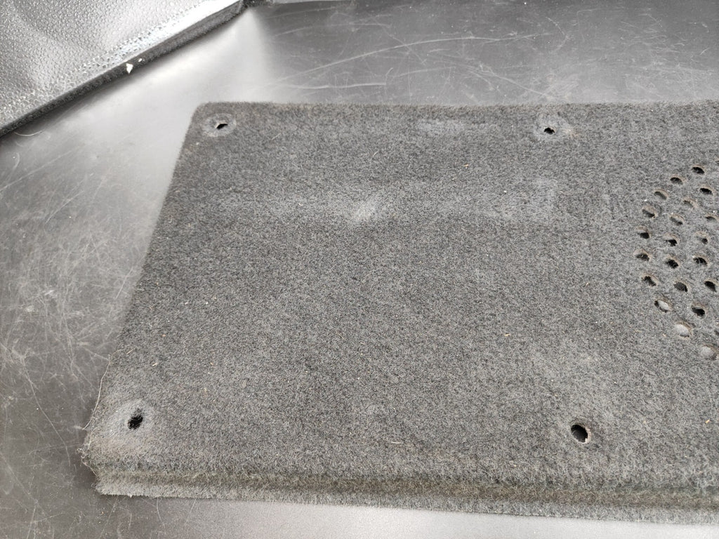 Alfa Romeo GT 1.9JTD 2008 Rear Tailgate Trunk BOSE Trim Cover 1560431120