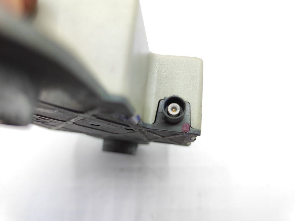 BMW 5 SERIES E60 E61 ANTENNA BACK UP CONTROL MODULE 6935024-01