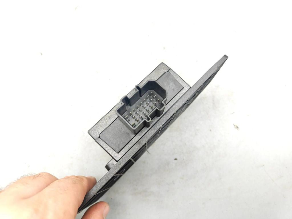 Volkswagen PASSAT B5 1998 Comfort convenience body module 3B0959799 