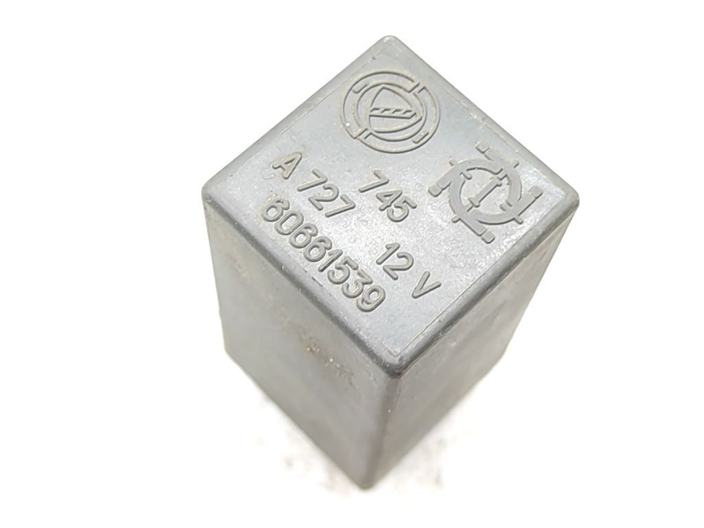 Alfa Romeo 166 2001 Central lock relay 60661539 