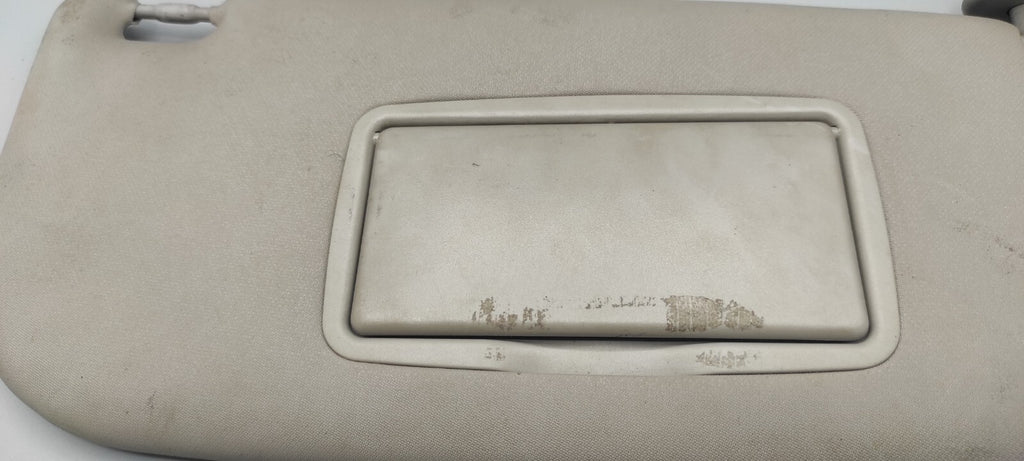 Alfa Romeo 147 1.9JTD 110kW Diesel 2003 LHD Front Right Sun Visor Cover