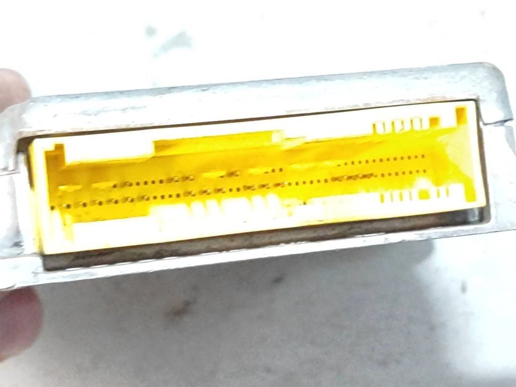 Volkswagen PASSAT B5 1.6 1999 Safety Control unit module 1J0909607 