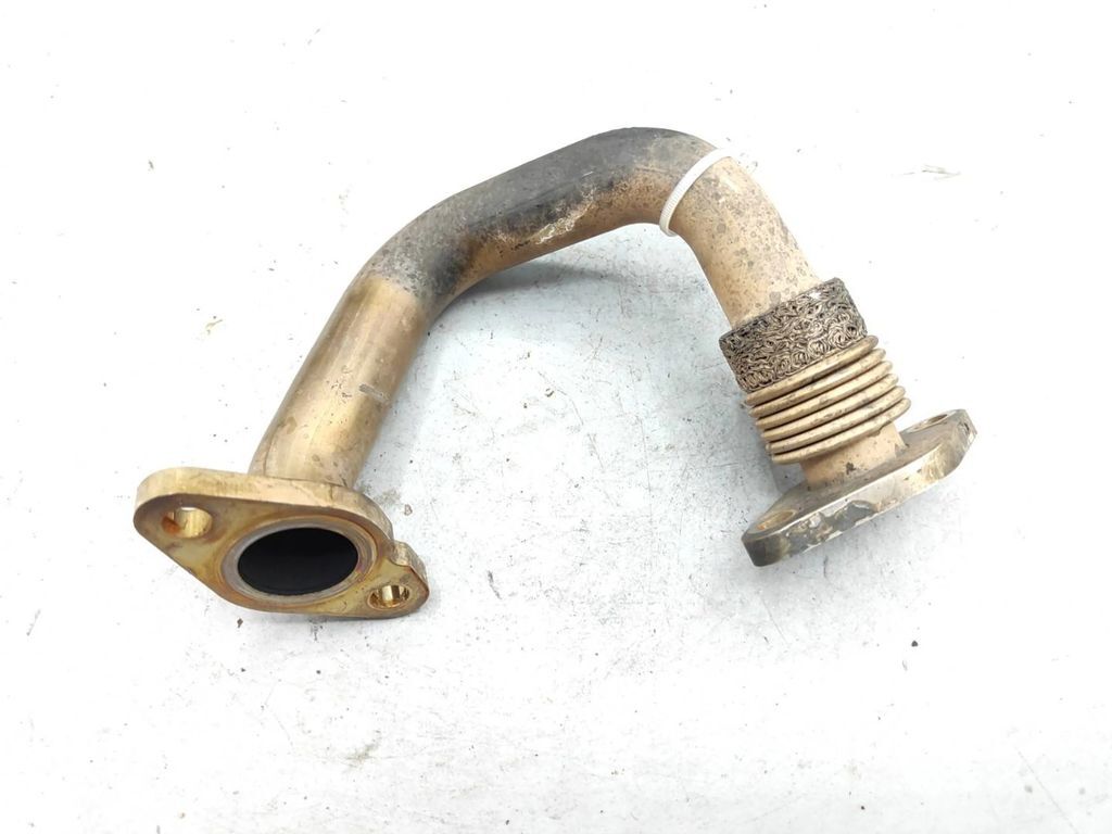 Volkswagen Touran 1T1 2006 Diesel EGR valve line pipe hose 03G131521AL 
