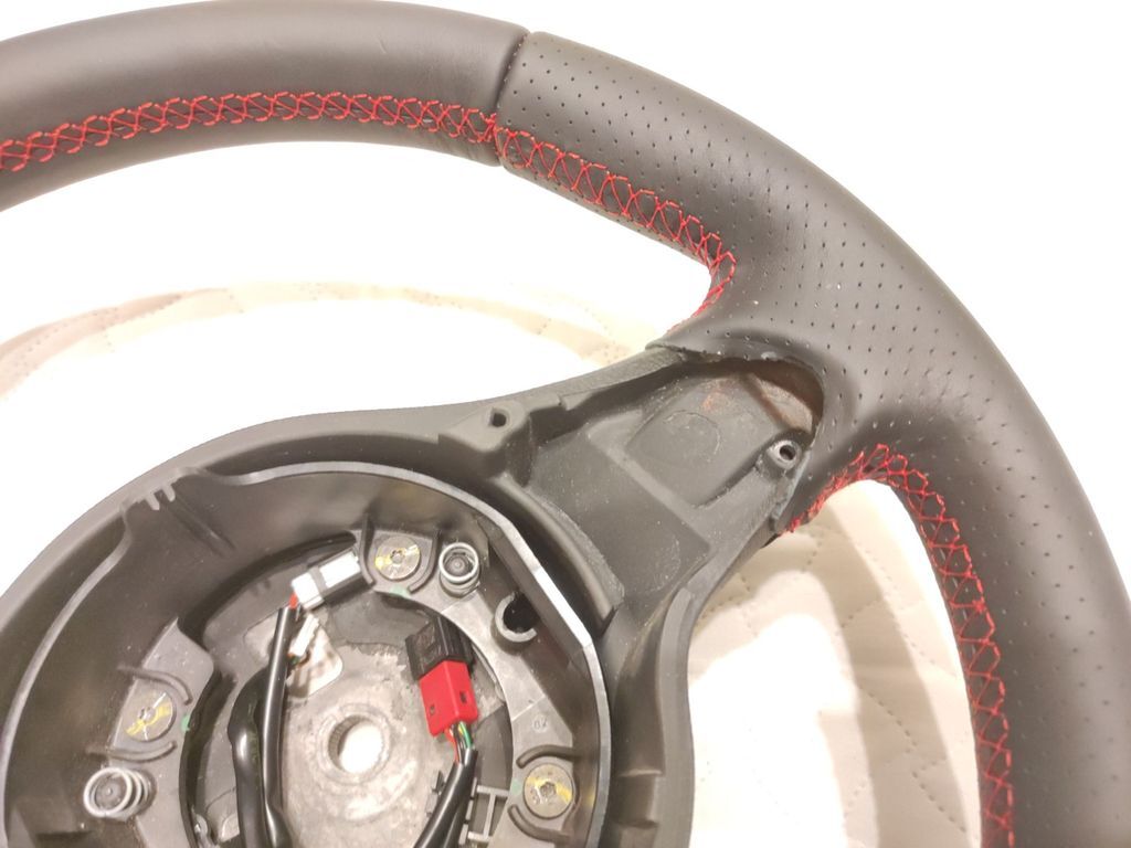 Alfa Romeo 159 JTDM JTS 2006 Steering wheel / NEW LEATHER