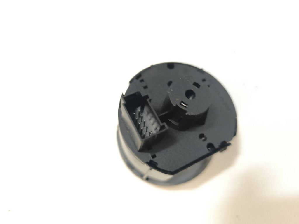 Volkswagen Golf V 2003 Light switch 1K0941431AS 