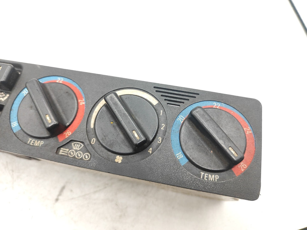 BMW 5 Series E34 Panel Climate Control Unit Module 1391378 13842959