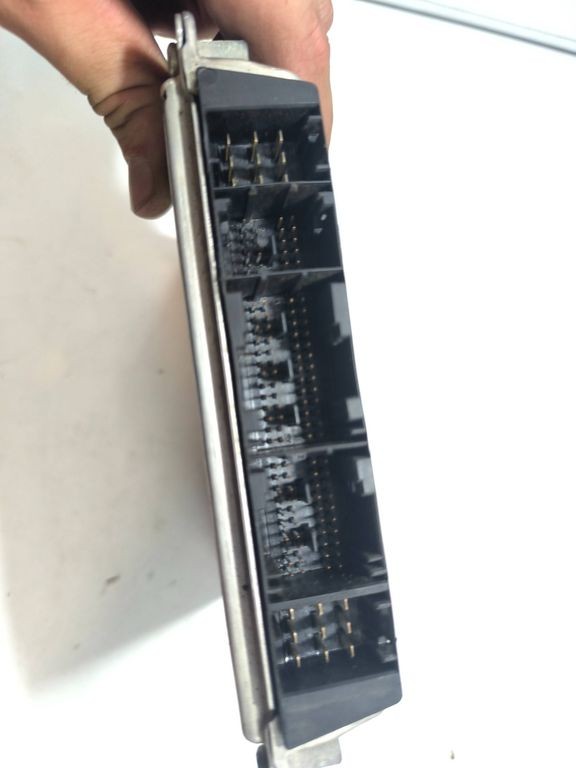 Mercedes-Benz CLS C219 2004 A1131531091 Engine control unit module ECU 