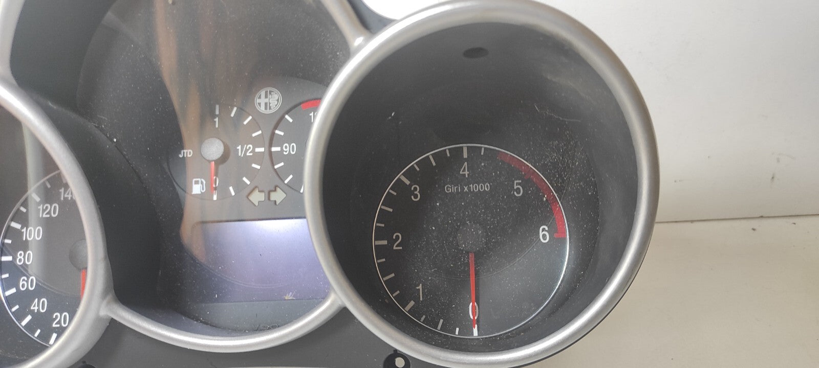 Alfa Romeo 147 1.9JTD 2002 LHD Front Speedometer Cluster 735374414