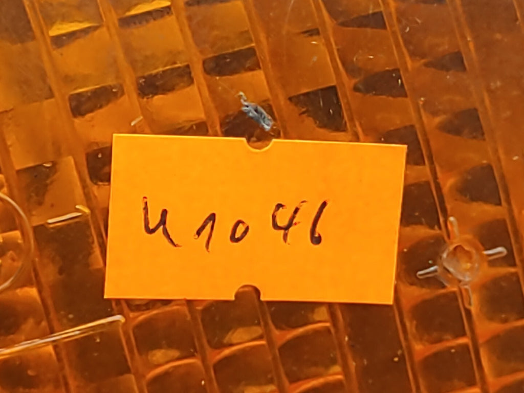 BMW 5 Series E34 525i Front Right Side Indicator Turn Light 1384034