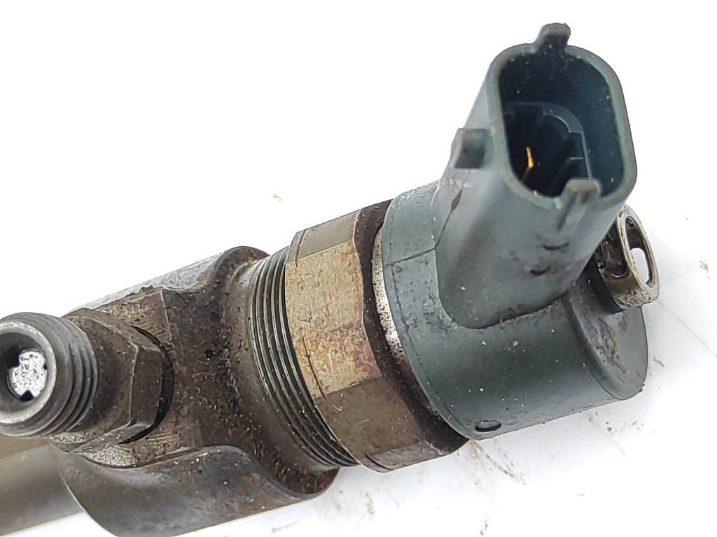 Alfa Romeo 147 1.9JTD 8V 85kW Diesel fuel injector 0445110276 