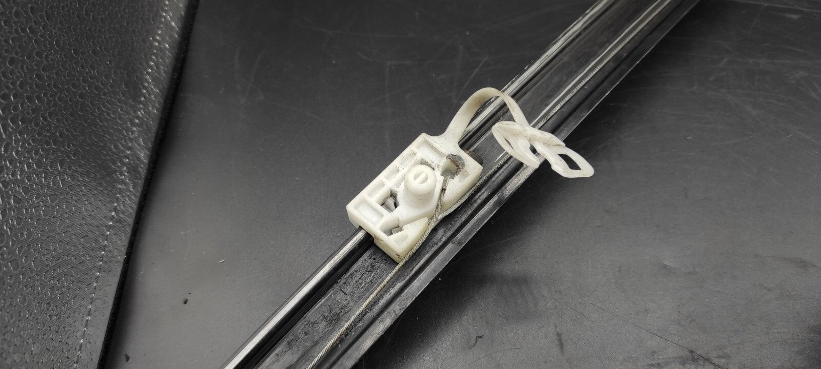 Alfa Romeo 147 1.9JTDm 110kW 2008 Front Right Power Window 46751870