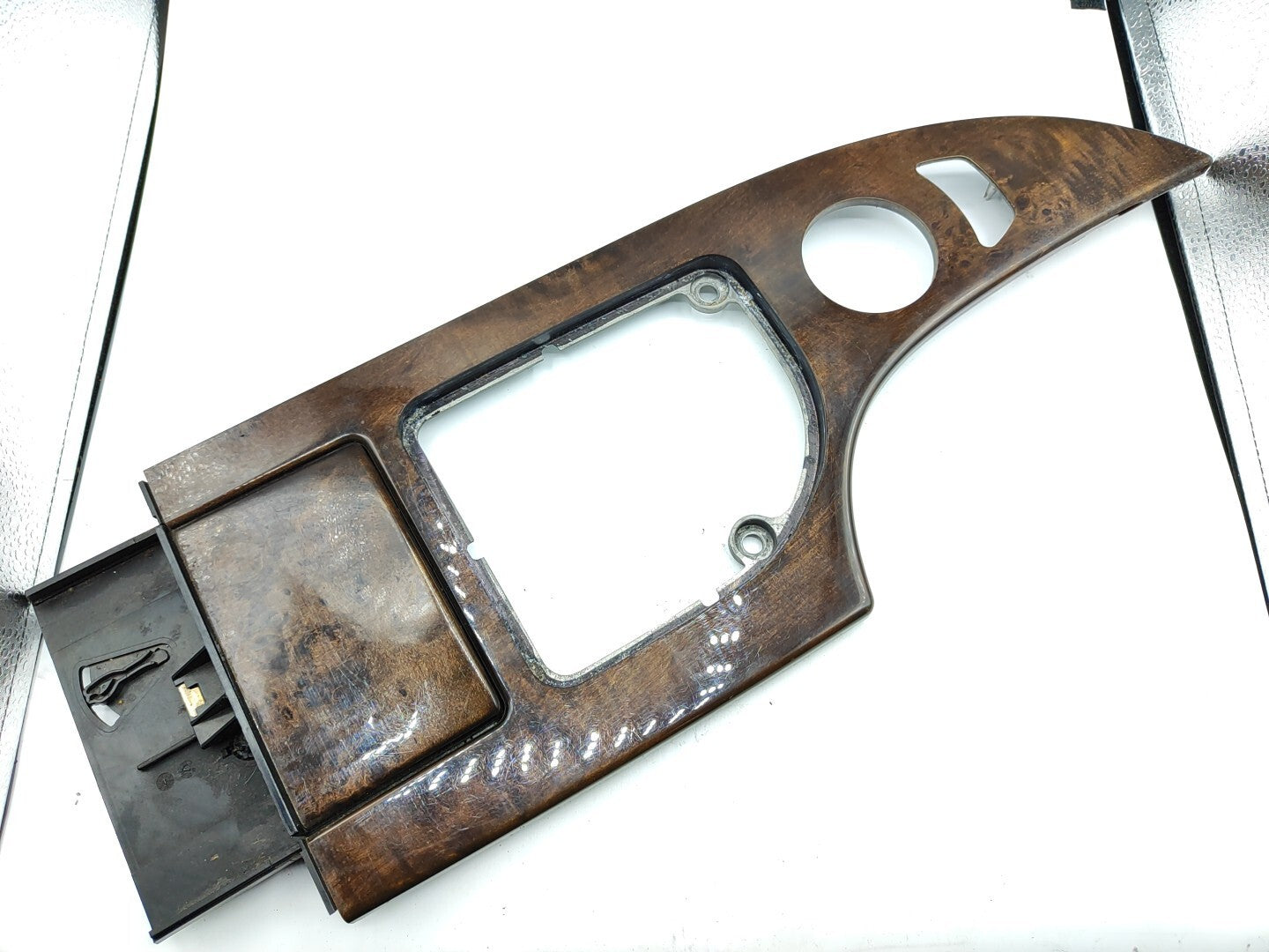 BMW 5 Series E61 530D 170kW 2007 LHD Center Console Wood Trim 6951130