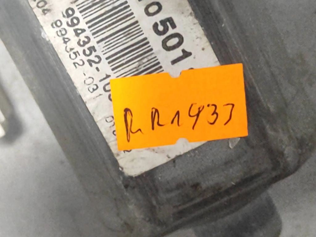 Citroen C6 2008 Left front window regulator motor 0130822258 