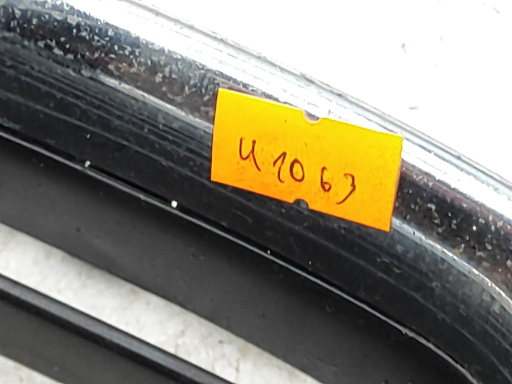 BMW 3 Series E36 Petrol  Front Right Side Bonnet Kidney Grill 8122238