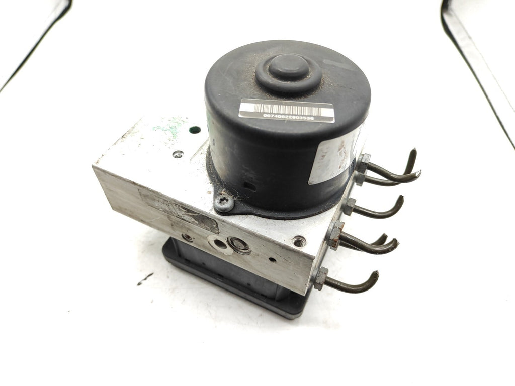 Mercedes Benz C Class W203 2005 ABS Brake Pump Module A2095452532