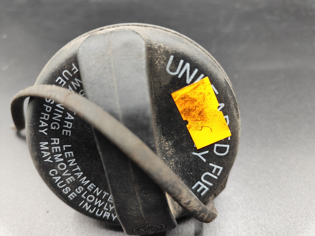 Alfa Romeo GT 2.0JTS 122kW 2005 Petrol Engine Fuel Tank Flap Filler Cap Cover