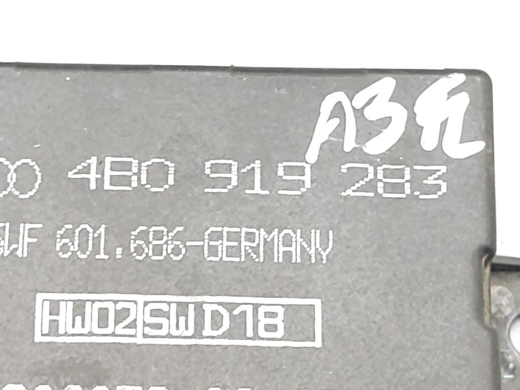 Audi A6 C5 2002 Parking PDC control unit module 4B0919283 
