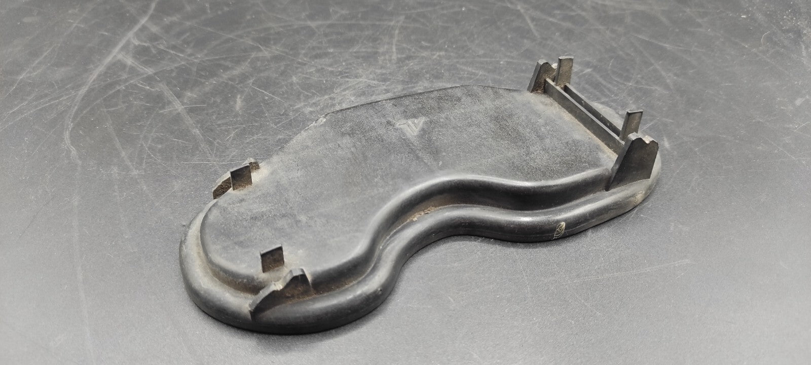 Alfa Romeo 147 1.9JTD 2002 Front Headlight Dust Cover Cap 1305239186