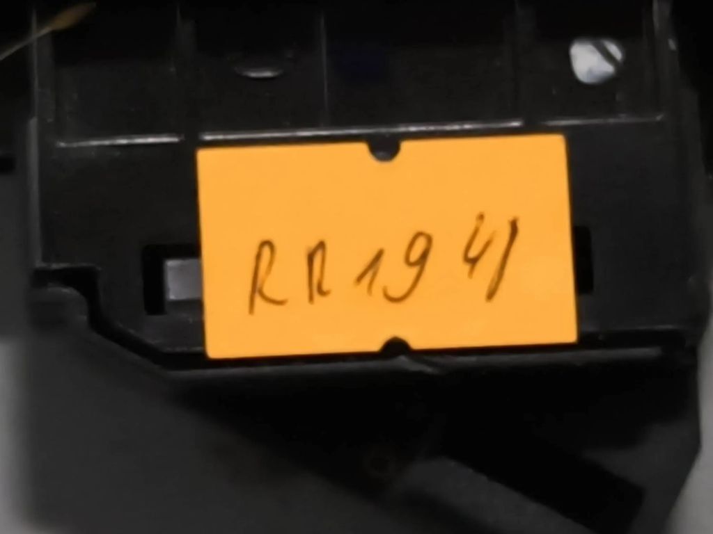 Mazda 3 BM III Hatchback 2014 Rear Boot Tailgate opening switch button