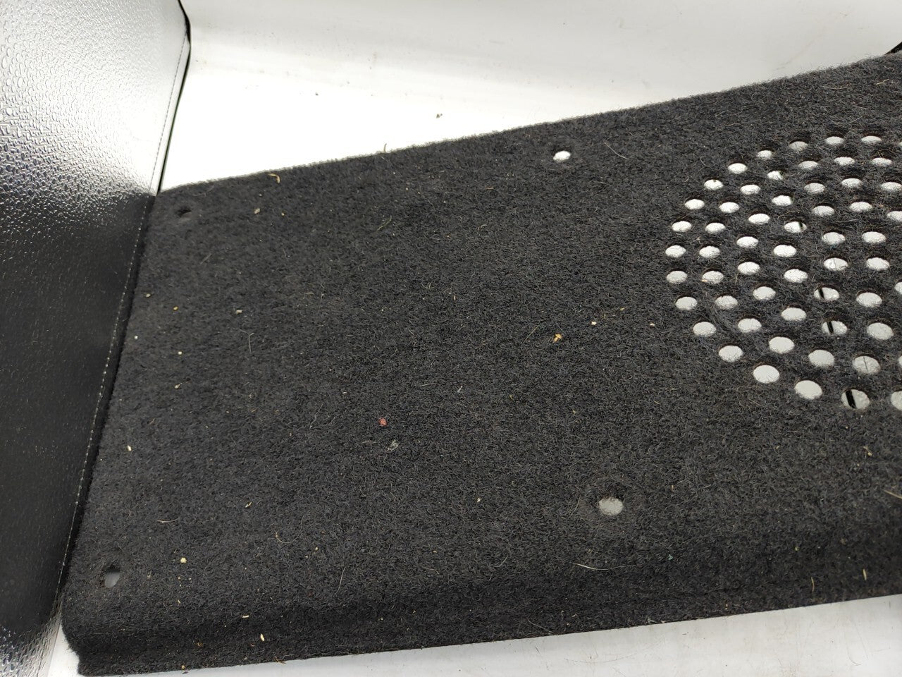 Alfa Romeo GT 2008 Rear Tailgate Trunk BOSE Trim Cover Carpet 1560431120