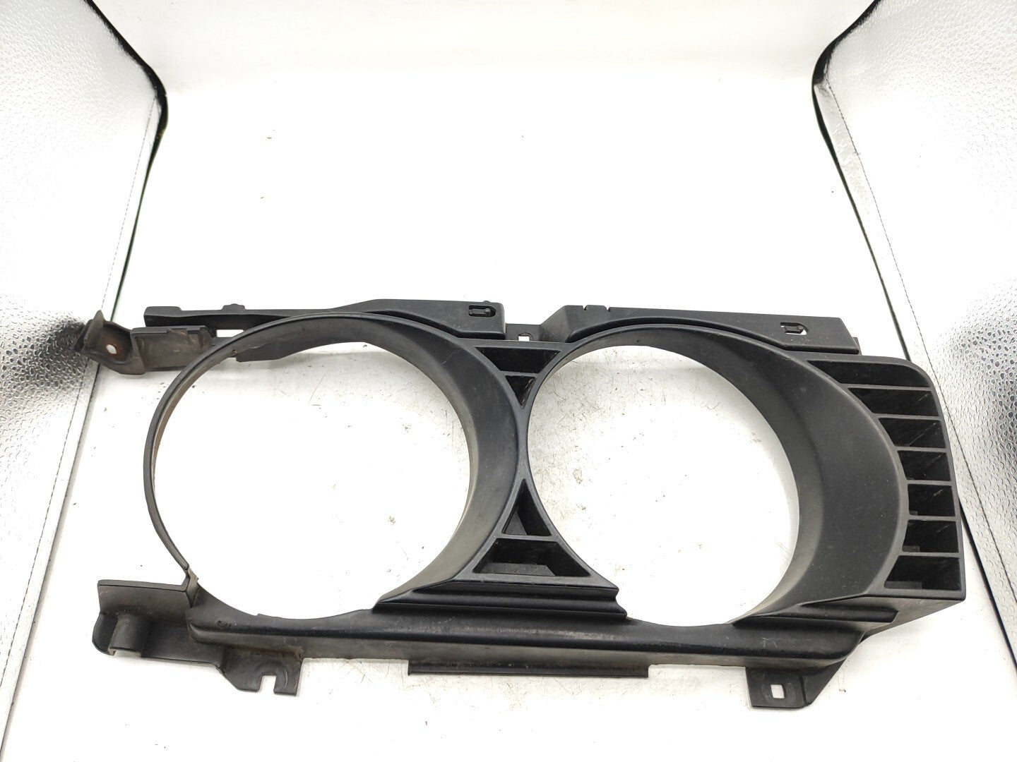 BMW 5 Series E34 Petrol 1988 Front Left Side Headlight Grill 8148311