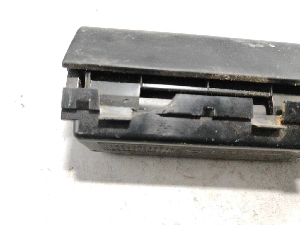Alfa Romeo 155 1.8i 1994 Front Center Console Dash Ashtray 