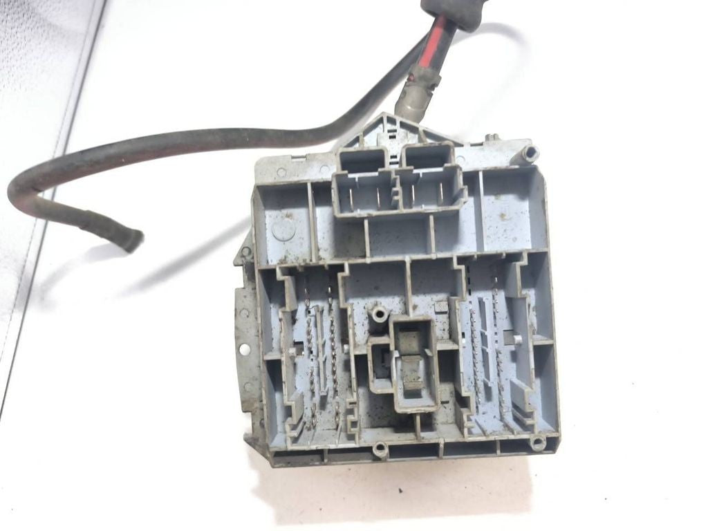Alfa Romeo 147 8V 2003 Fuse module 46558760 