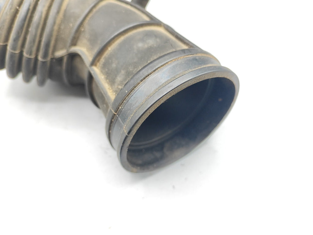 BMW E46 M54 2.5 Petrol Engine Air Intake Pipe 1705209 13541705209