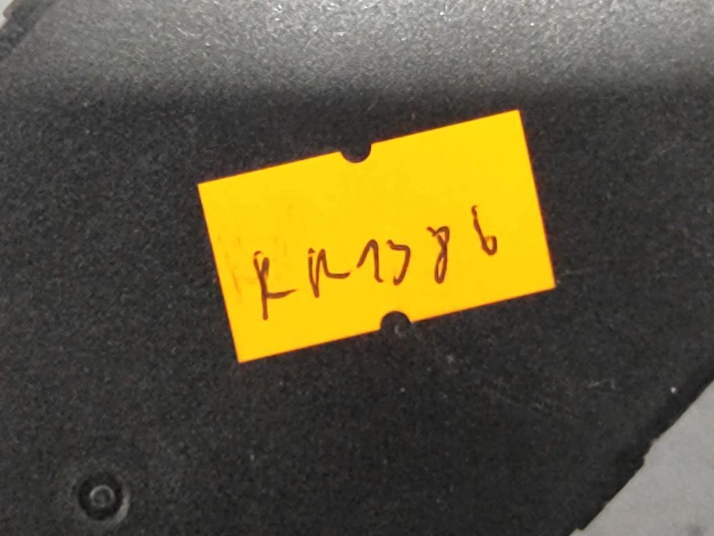 Peugeot 607 2.2i 116kW 2001 Comfort convenience body module 9641086480 