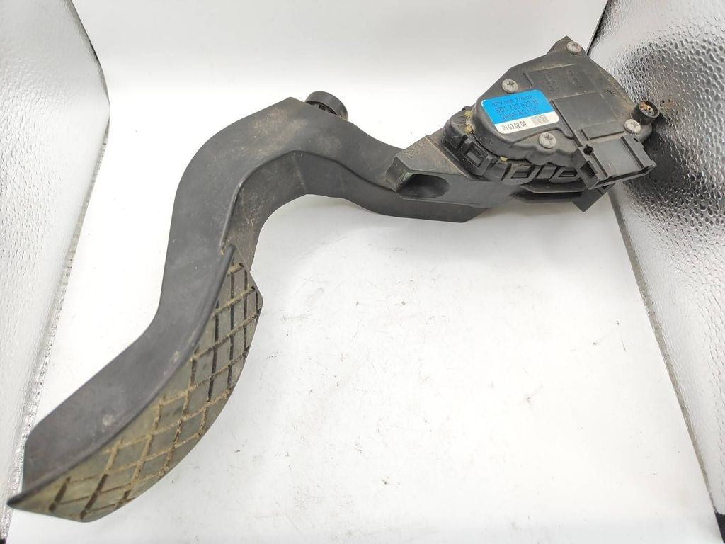 Audi A6 S6 C5 4B 2003 accelerator throttle pedal 8D1723523N