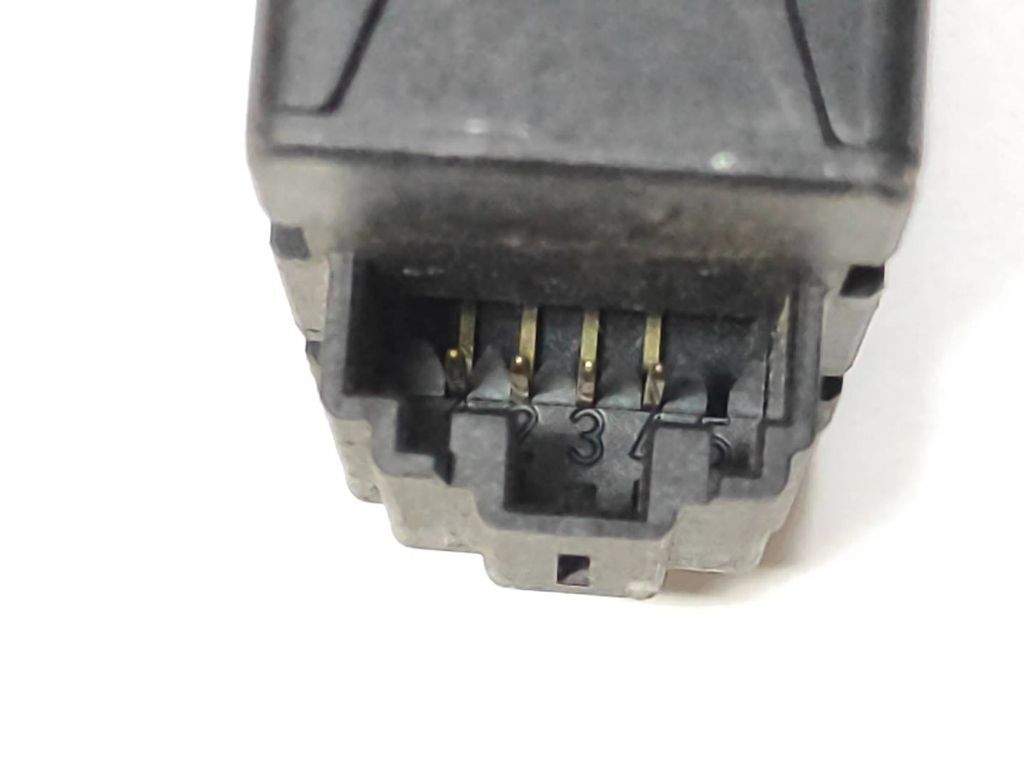 Audi A6 S6 C5 4B 2001 Passenger on off switch 4B0919237 