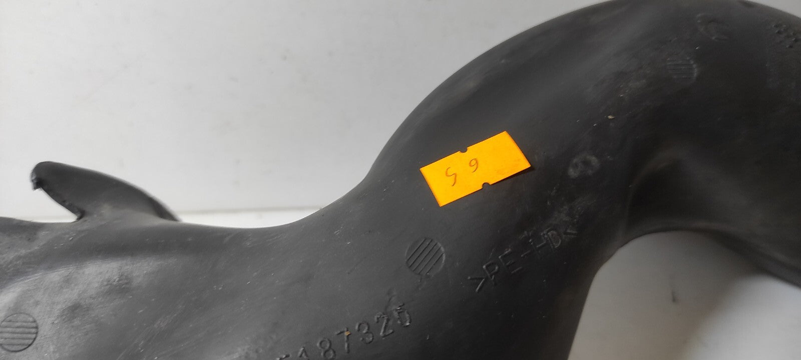 Alfa Romeo 156 1.9JTD 85kW 2005 Diesel Engine Air Intake Pipe Hose 55187325