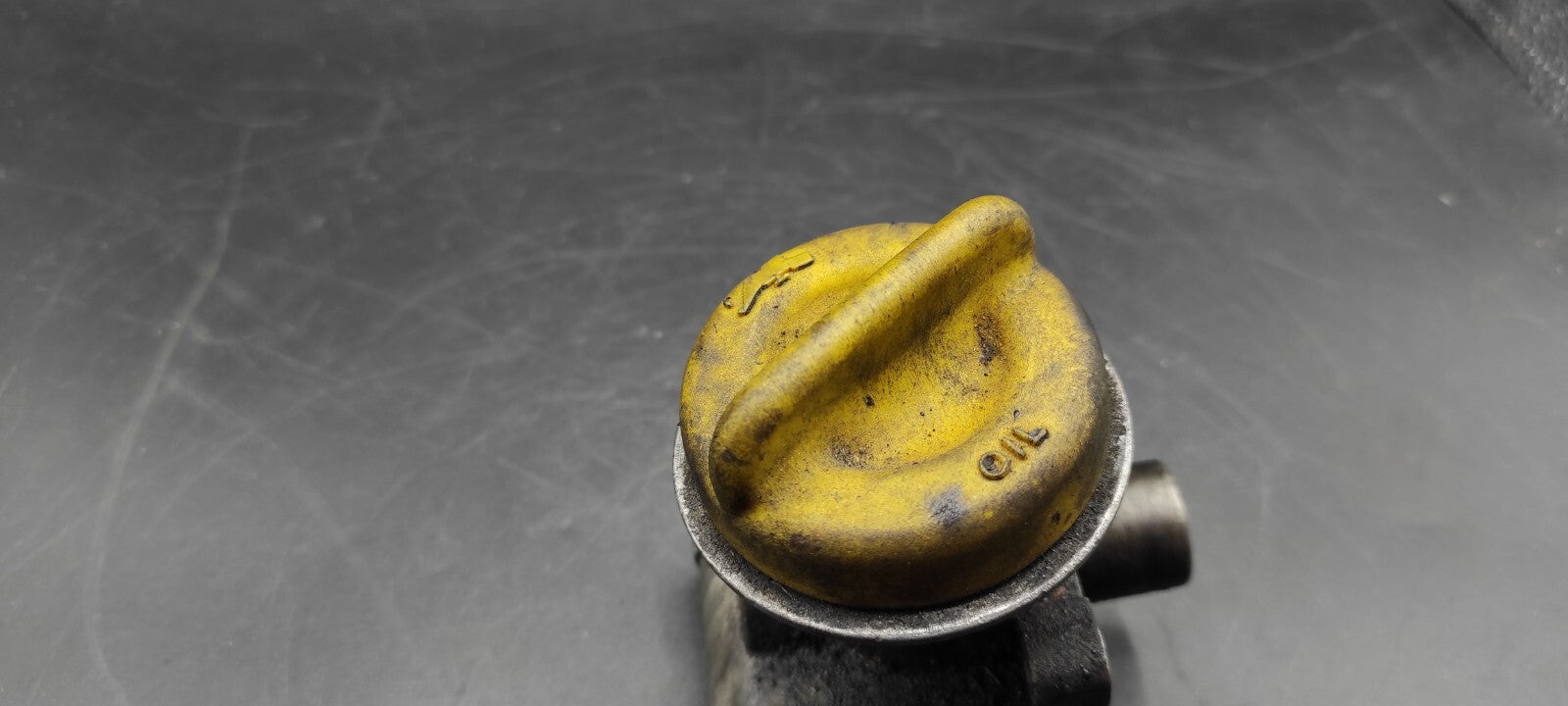 Alfa Romeo GT 1.9JTD 110kW 2004 Diesel Engine Oil Filler Cap 55195251