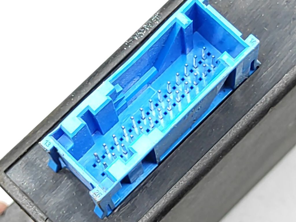 BMW 7 E38 1998 Cruise control unit module ECU 65718369062 