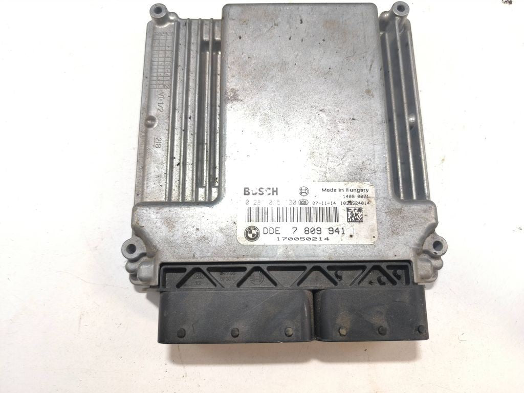 BMW 5 E60 E61 2009 0281015130 Engine control unit module ECU 