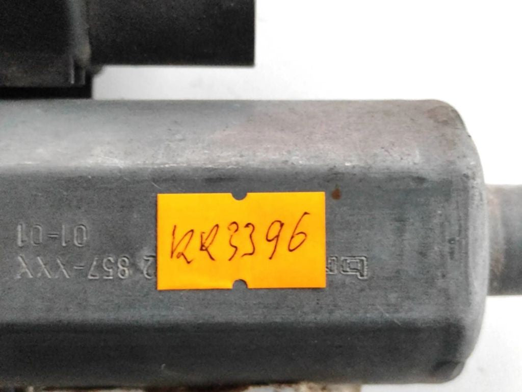 Audi A6 S6 C5 4B 2001 rear right window regulator motor 0130821785 