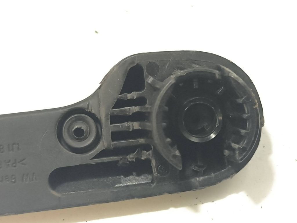 Volkswagen PASSAT B6 2008 bonnet hood release handle 1J1823533C 