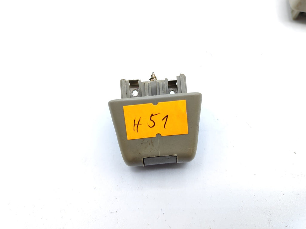 Mercedes Benz W168 2000 Front Right Left Side Sun Visor Clip Mount