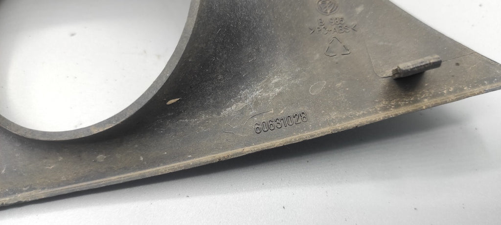 Alfa Romeo 156 SW 2.4JTD 110kW 2002 Front Left Fog Light Trim 60631028